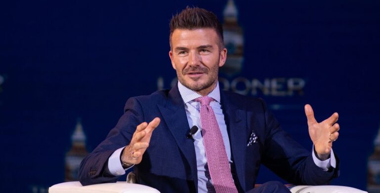 David Beckham: Mit 50 in Bestform auf dem Cover von "Men’s Health"