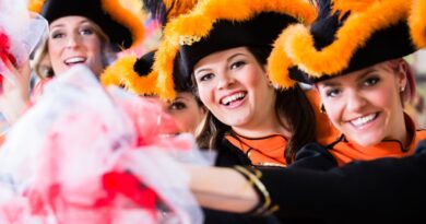 Kölner Rosenmontagszug 2025 - Infos zur TV-Übertragung